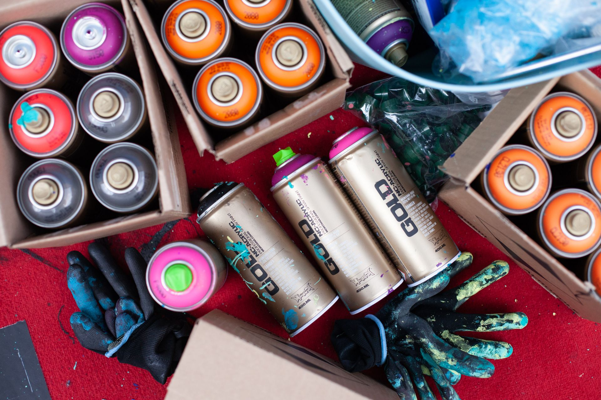 Obrázek: montana-gold-400ml-3812-1920x1920