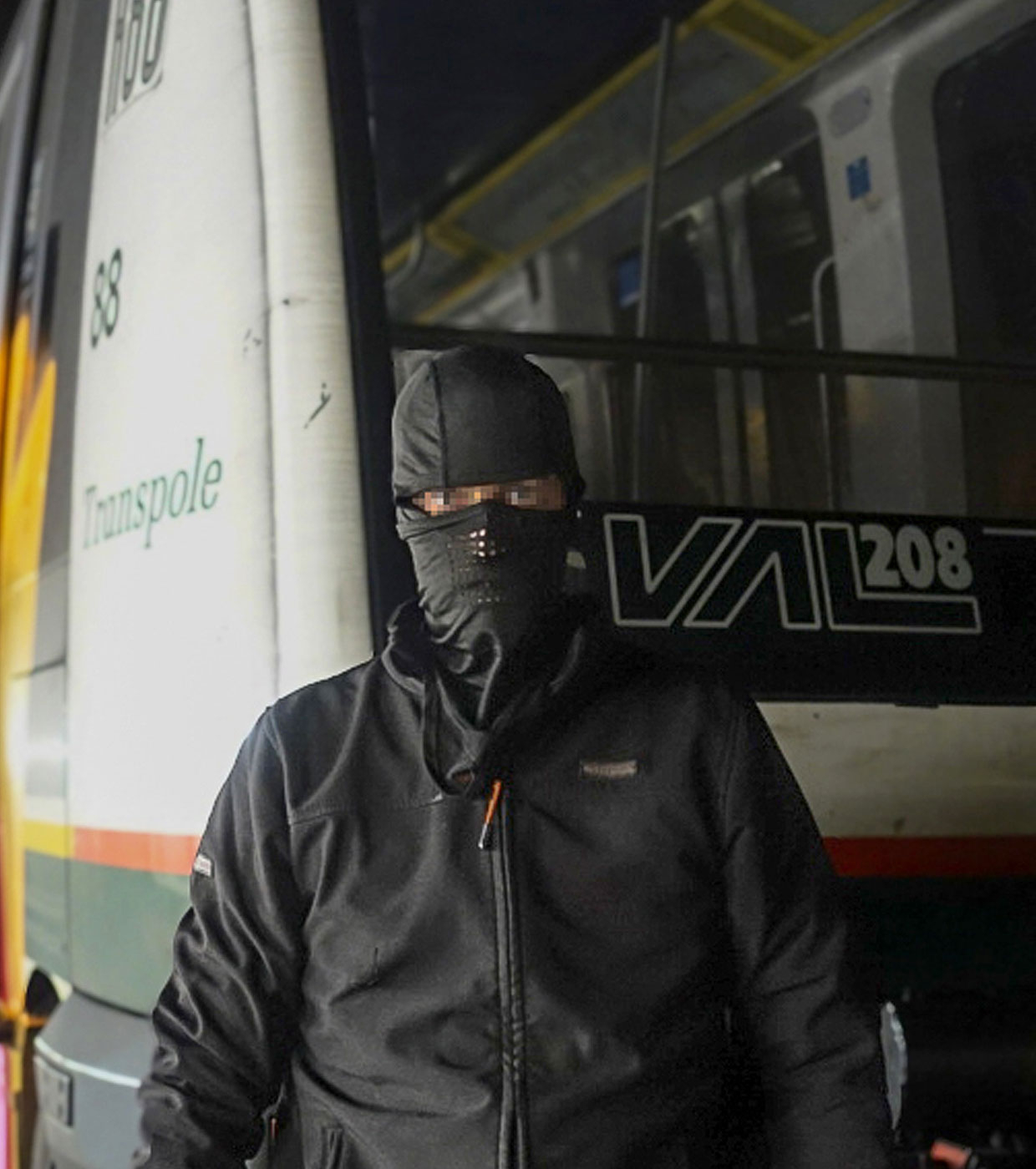 Obrázek: balaclava-lifestyle-1
