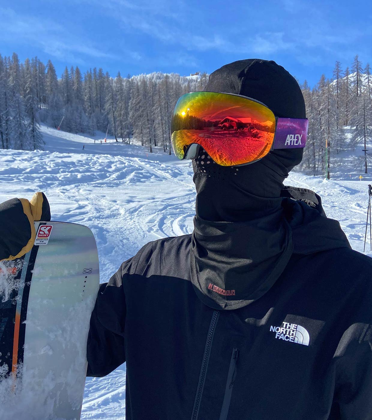Obrázek: balaclava-snowboarding