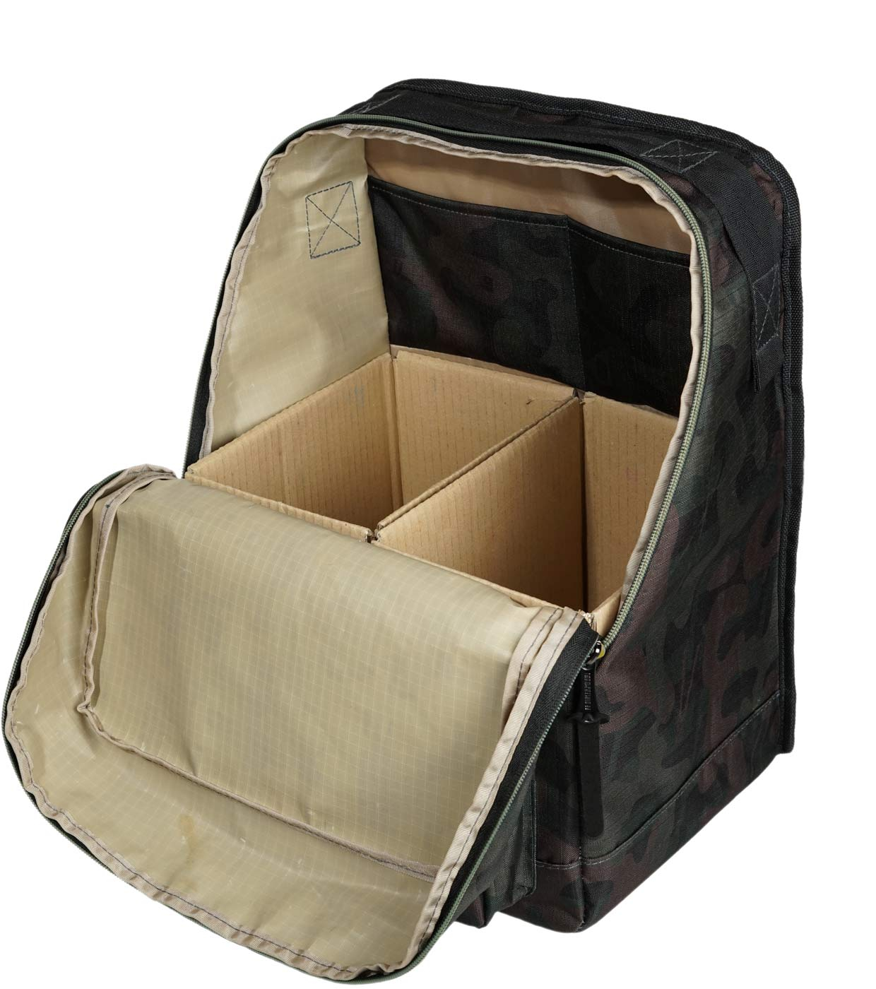 Obrázek: mr-serious-metro-backpack-open-camouflage