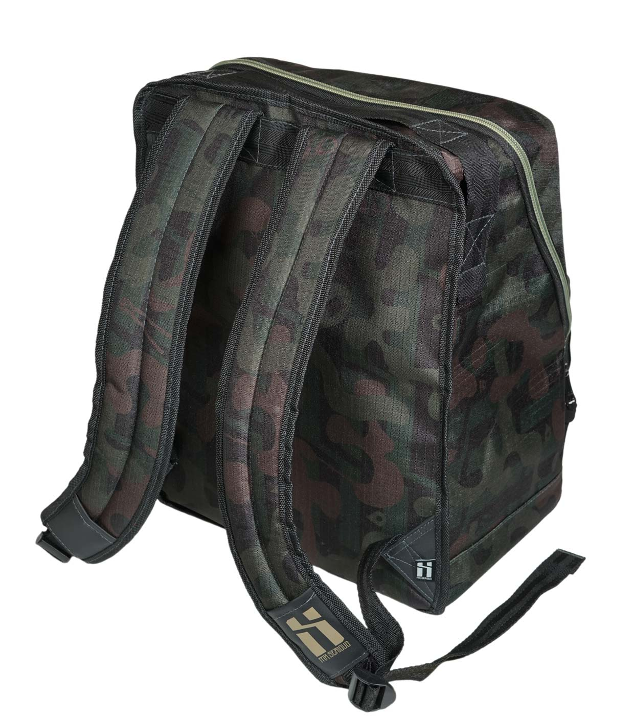 Obrázek: mr-serious-metro-backpack-shoulder-straps-camouflage